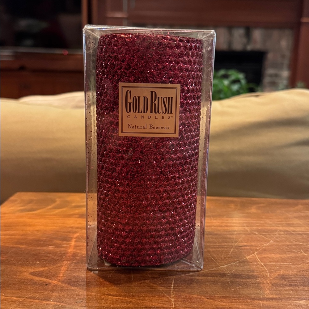 NIP Gold Rush Ruby Red HandRolled Beeswax 6” x 3” Pillar Candle Glitter Sealed